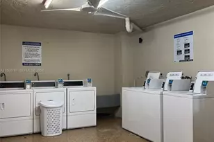 8025 SW 107th Ave, Miami, FL 33173 - Photo 25