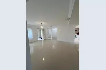 8025 SW 107th Ave #118, Miami, FL 33173 - Photo 9