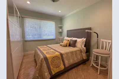 2355 SE 7th St, Pompano Beach, FL 33062 - Photo 25