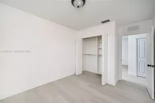 528 NW 13th St, Florida City, FL 33034 - Photo 35