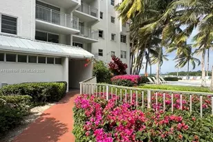 750 NE 64th St, Miami, FL 33138 - Photo 3