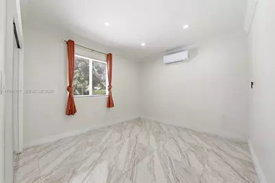 6344 NW 74th Ter, Parkland, FL 33067 - Photo 11