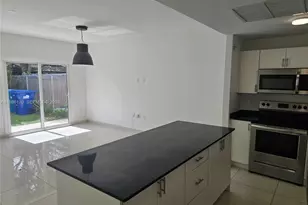 13660 SW 260th St, Homestead, FL 33032 - Photo 7