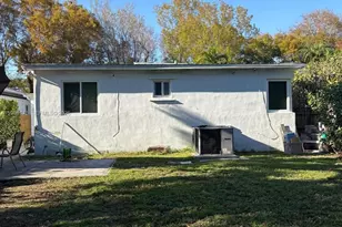 1758 SW 18th St, Miami, FL 33145 - Photo 13