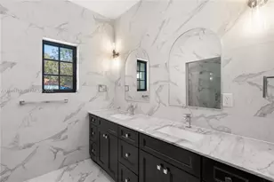 519 Alhambra Cir, Coral Gables, FL 33134 - Photo 37