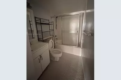 4164 Inverrary Dr #913, Lauderhill, FL 33319 - Photo 9