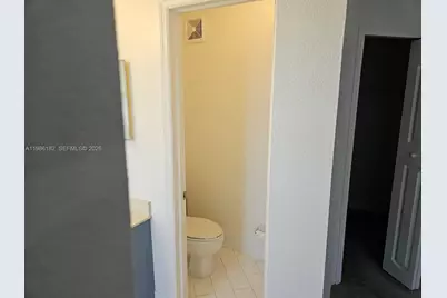 8846 W Flagler St #2, Miami, FL 33174 - Photo 31