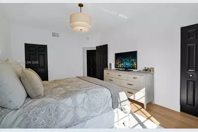 2107 SE 10th Ave #817, Fort Lauderdale, FL 33316 - Photo 11