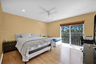 5755 NW 109th Ave, Doral, FL 33178 - Photo 15