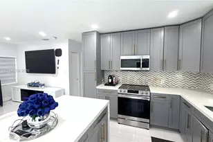 14401 Boggs Dr, Miami, FL 33176 - Photo 7