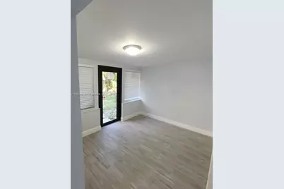 2008 NE 4th Ave #R, Wilton Manors, FL 33305 - Photo 1