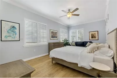 2870 Pine Tree Dr #3, Miami Beach, FL 33140 - Photo 23