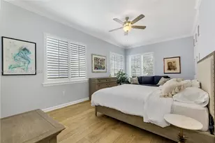 2870 Pine Tree Dr, Miami Beach, FL 33140 - Photo 23