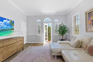 2870 Pine Tree Dr, Miami Beach, FL 33140 - Photo 5