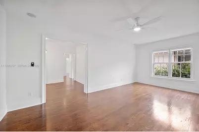 285 NE 105th St, Miami Shores, FL 33138 - Photo 9