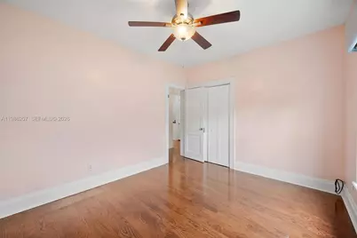 285 NE 105th St, Miami Shores, FL 33138 - Photo 21