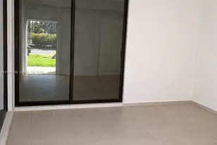 220 Lakeview Dr, Weston, FL 33326 - Photo 13