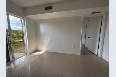 940 NE 33 Ter #101, Homestead, FL 33033 - Photo 9