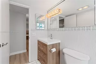 4800 Hillcrest Ln, Hollywood, FL 33021 - Photo 15