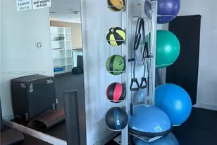 60 SW 13th St, Miami, FL 33130 - Photo 37