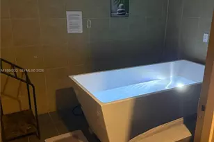 60 SW 13th St, Miami, FL 33130 - Photo 41