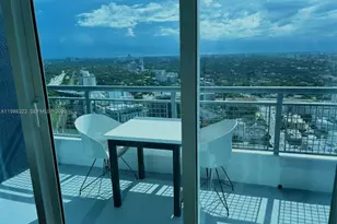 60 SW 13th St, Miami, FL 33130 - Photo 17