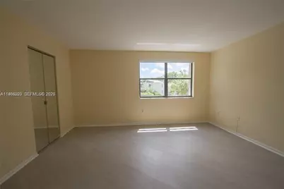 10233 NW 9th St Cir #213-1, Miami, FL 33172 - Photo 7