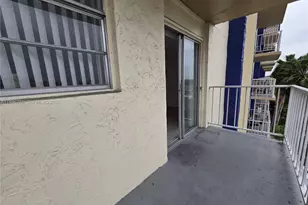 801 NW 47th Ave, Miami, FL 33126 - Photo 15