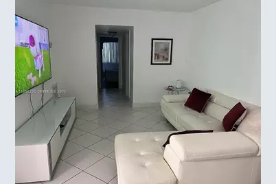 6620 W 2nd Ct #407, Hialeah, FL 33012 - Photo 3