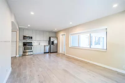 2400 NE 26th St #1, Fort Lauderdale, FL 33305 - Photo 3