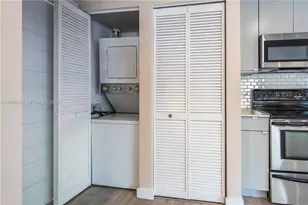 2400 NE 26th St, Fort Lauderdale, FL 33305 - Photo 7