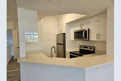 751 SW 148th Ave #1012, Sunrise, FL 33325 - Photo 5