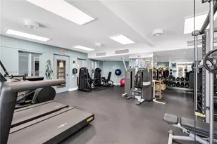 1500 Ocean Dr, Miami Beach, FL 33139 - Photo 37