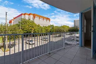 1555 N Treasure Dr, North Bay Village, FL 33141 - Photo 5