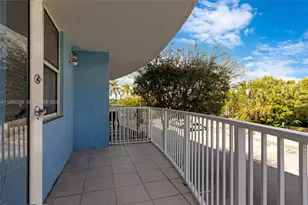 1555 N Treasure Dr, North Bay Village, FL 33141 - Photo 9