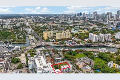 244 NW 7th Ave, Miami, FL 33128 - Photo 7