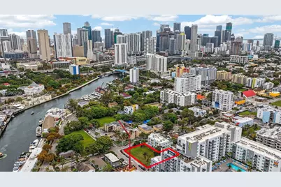 244 NW 7th Ave, Miami, FL 33128 - Photo 5