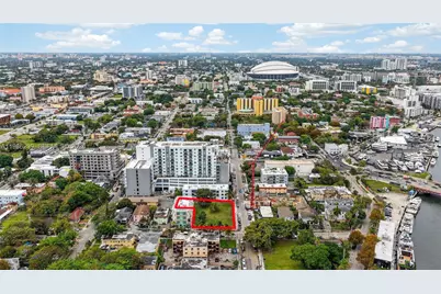 244 NW 7th Ave, Miami, FL 33128 - Photo 9