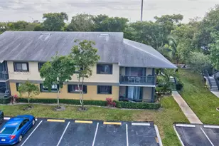 588 Trace Cir, Deerfield Beach, FL 33441 - Photo 37