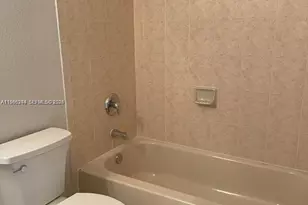 1663 SE 29th St, Homestead, FL 33035 - Photo 11