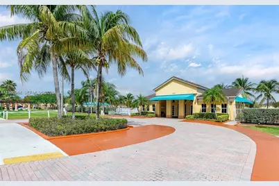 1663 SE 29th St #206, Homestead, FL 33035 - Photo 15