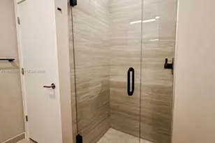 580 72nd St, Miami Beach, FL 33141 - Photo 9