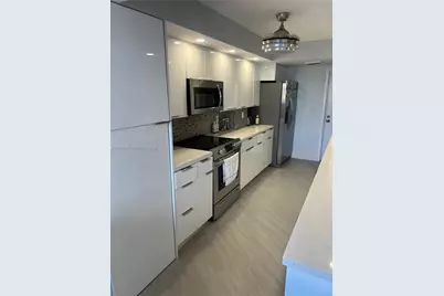 [Address not provided], Hallandale Beach, FL 33009 - Photo 13