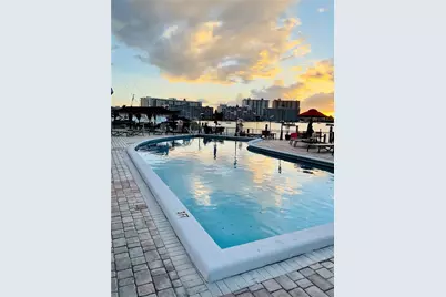 [Address not provided], Hallandale Beach, FL 33009 - Photo 7