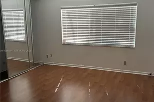 8791 Holly Ct, Tamarac, FL 33321 - Photo 9