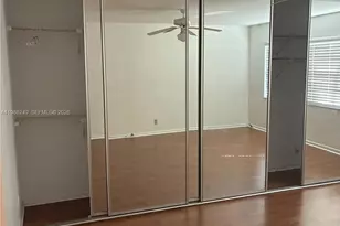 8791 Holly Ct, Tamarac, FL 33321 - Photo 7