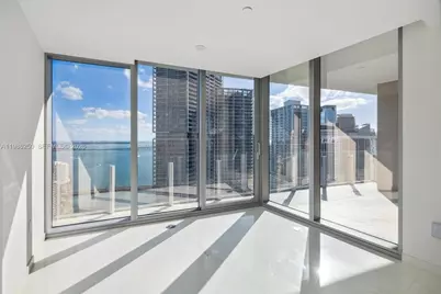 300 Biscayne Boulevard Way #3805W, Miami, FL 33131 - Photo 17