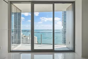 300 Biscayne Blvd Way, Miami, FL 33131 - Photo 3