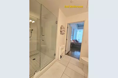 151 SE 1st St #801, Miami, FL 33131 - Photo 37