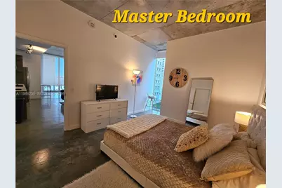 151 SE 1st St #801, Miami, FL 33131 - Photo 27